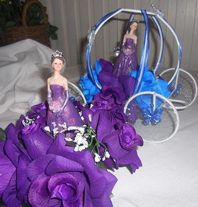 Barbie dolls were kept for decoration at a birthday celebration.